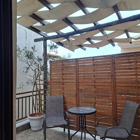 Apartament Diolkos 2 Nea Roda